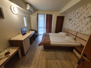 Hotel Stogu - Băile Olăneşti - 3