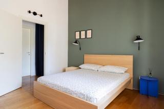 Double Private Parking, 2 Bedrooms & 2 Bathrooms - Elegant Apartment in Old Town - Udine - 2