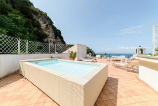 Estate4home - The attic - Sorrento - 9