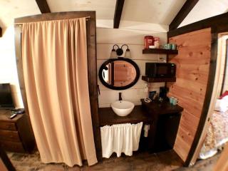 Tiny Home Cottage Near the Smokies #2 Lotte - Sevierville - 5