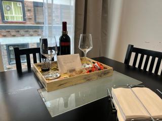 DEPARTAMENTO ENTERO CON SERVICIOS excelente - Buenos Aires - 1