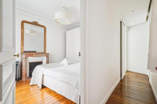 Luxury Apartment La Tour Paris - Paris - 3
