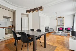 Luxury Apartment La Tour Paris - Paris - 5