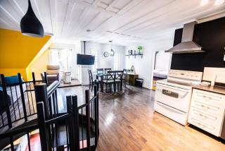 La Maison bleue des Artistes - Québec - 8