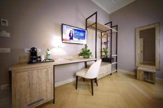 Bergamo Inn 43 - 6