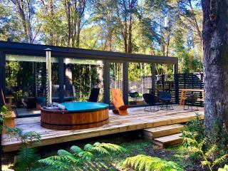 Calma Cabins - Puerto Clocker - 9