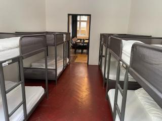 Clown and Bard Hostel - 7
