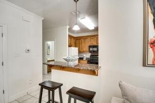 Ideally Located Gulfport Condo Less Than 1 Mi to Beach! - 1