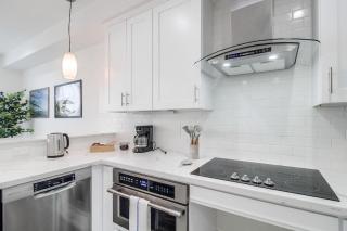 Park Blvd Paradise 301 - ADA compliant with a Spa - San Diego - 1