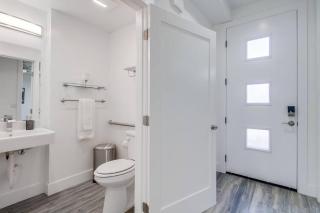 Park Blvd Paradise 302 - ADA compliant with a Spa - San Diego - 3
