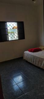 Casa com edícula, piscina, ampla área de lazer - 7