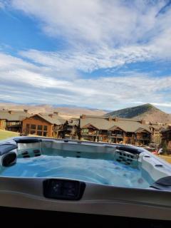 Mountain Golf or Mountain Skiing Just Seconds away - Park City - 3