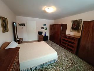 3 pokoje v rodinném domě, sdílená kuchyně s hostitelkou (homestay) - Samotíšky - 2