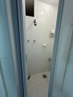 Quartinho economia Copacabana- Posto 5 - 2