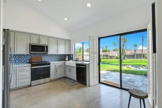 VB940 - Lobelia Luxe - Meredith Lodging - Palm Desert - 8