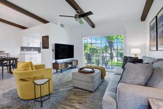 Mesquite Bungalow Bliss - Meredith Lodging - Palm Springs - 0