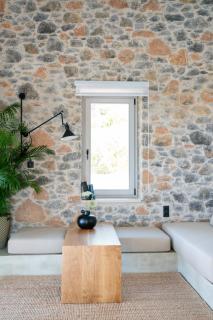 Stone build suite with private pool - Kolios - 5