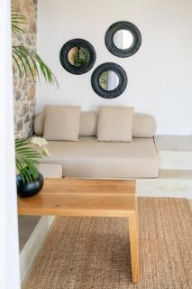 Stone build suite with private pool - Kolios - 3