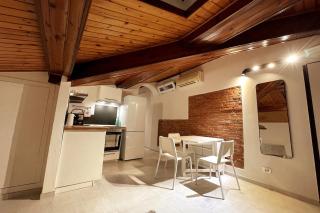 The Perfect Base to Explore Tuscany - Between Pisa, Lucca, and Florence! - Netflix & YouTube Premium Included - 7