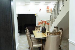 Captivating 5-Bed house pent house in Lekki Lagos - 9