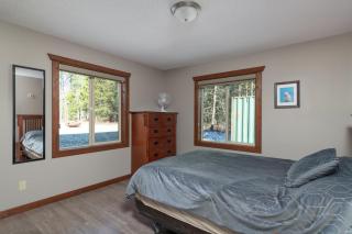 Raven Cabin - 2