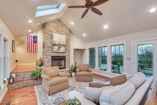 Midway Home on 22 Acres Near Bourbon Trail! - Frankfort - 0