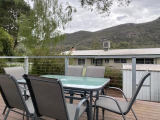 3 Bedroom Holiday house - Halls Gap - 9
