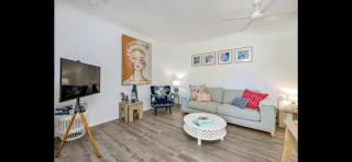 Chrissy’s Cozy Cove - Palm Cove - 2