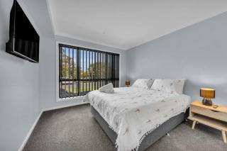 Heather Merimbula - 3