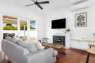Fairbairn Family Beach Bungalow - Busselton - 6