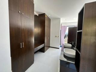 Cyrille Villa Luxury 4 Bedrooms Holiday Home - Kathu - 4