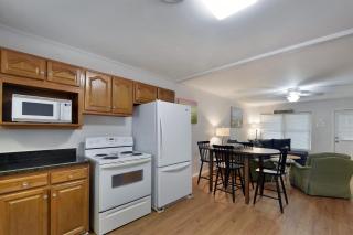 1058 Sherman Ave - Saint Simons Island - 2