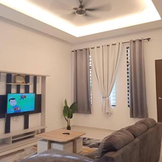 Homestay Al Qamar Kempadang - Kuantan - 0
