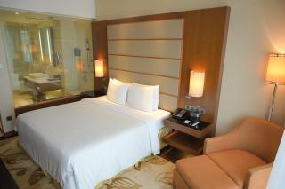 Courtyard by Marriott Kochi Airport - Nedumbassery - 2