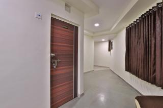 Hotel O New Suryam - Ahmedabad - 8