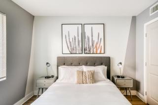 North Hollywood 3br walk to restaurants art LAX-1163 - 2