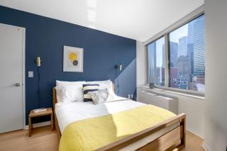 Tribeca 2BR City views Indoor pool Gym NYC-172 - 3