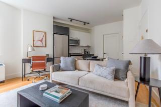 FiDi 1br w game room resident-only speakeasy NYC-1346 - New York - 0