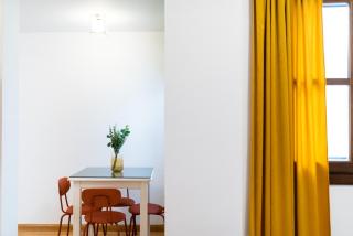 Piso junto a Mercado de San Agustín y Catedral en Granada - 1