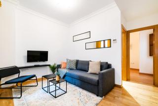 Piso junto a Mercado de San Agustín y Catedral en Granada - 2