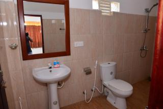 Athula Hikka beach Guesthouse - 6