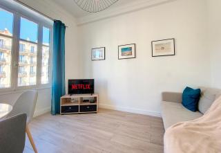 Nestor&Jeeves - BLEU BUFFA - Central location - Nice - 7