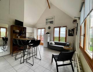 Ma cabane et les vagues by Melrose - 5