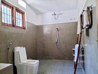 The Rook House in Hiriketiya - 3