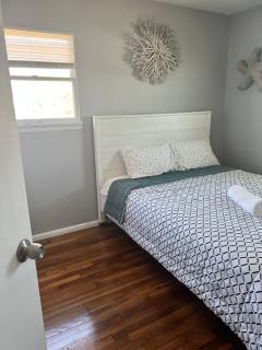 Bedroom - Brentwood - 0
