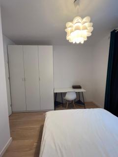 cybernetyki2 street INN near airport - 6