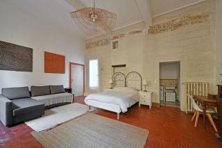 Au cœur d'Avignon - 2 mins du Palais - Terrasse isolée - 5