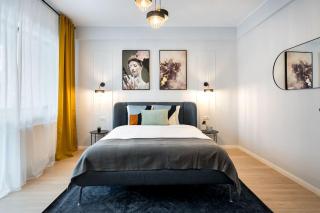 Sunny 4BR Flat - Top Location - Charming Balcony - Bucareste - 1