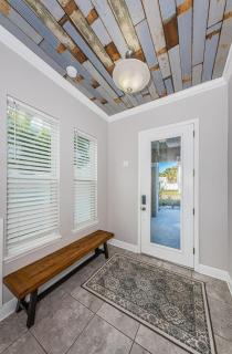 Tropical Treasure Beach Villa - 5