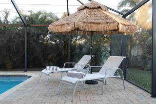 Large Pool, Large Lanai, Large Yard, Private Beach, Sleeps 16! - A Grand Oasis - Cape Coral - 7